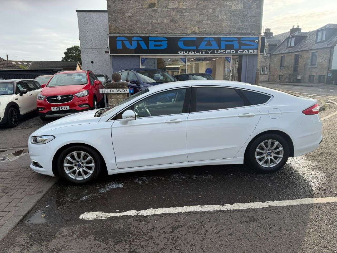 A 2016 FORD MONDEO 1.5 TDCi ECOnetic Zetec Hatchback 5dr Diesel Manual Euro 6 (s/s) (120 ps) A 2016 FORD MONDEO 1.5 TDCi ECOnetic Zetec Hatchback 5dr Diesel Manual Euro 6 (s/s) (120 ps)