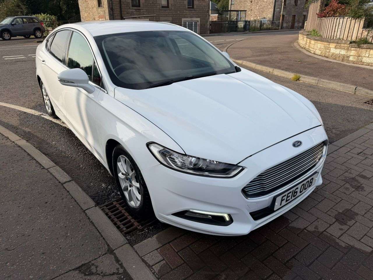 A 2016 FORD MONDEO 1.5 TDCi ECOnetic Zetec Hatchback 5dr Diesel Manual Euro 6 (s/s) (120 ps) A 2016 FORD MONDEO 1.5 TDCi ECOnetic Zetec Hatchback 5dr Diesel Manual Euro 6 (s/s) (120 ps)
