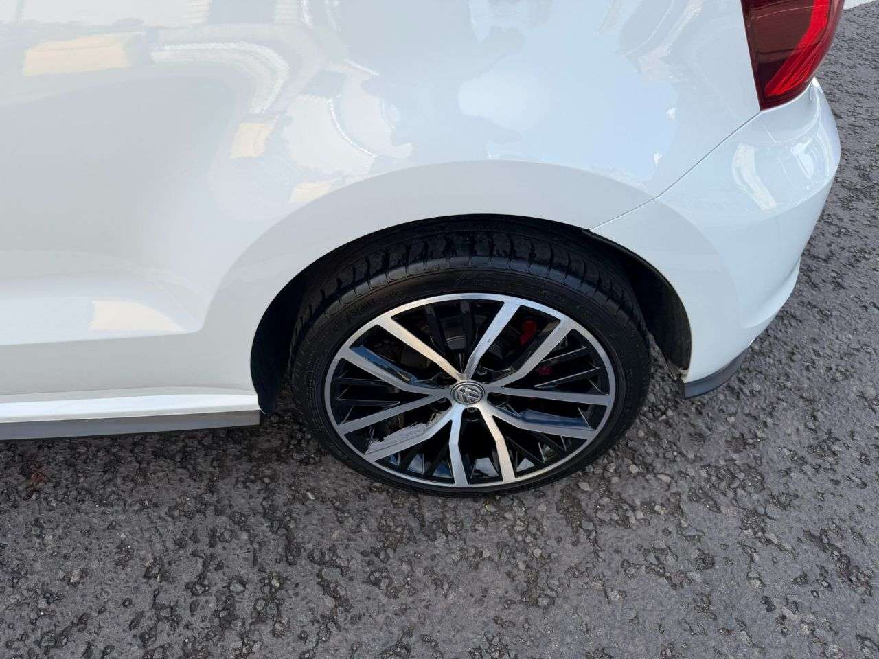 2015 VOLKSWAGEN POLO 2015 VOLKSWAGEN POLO