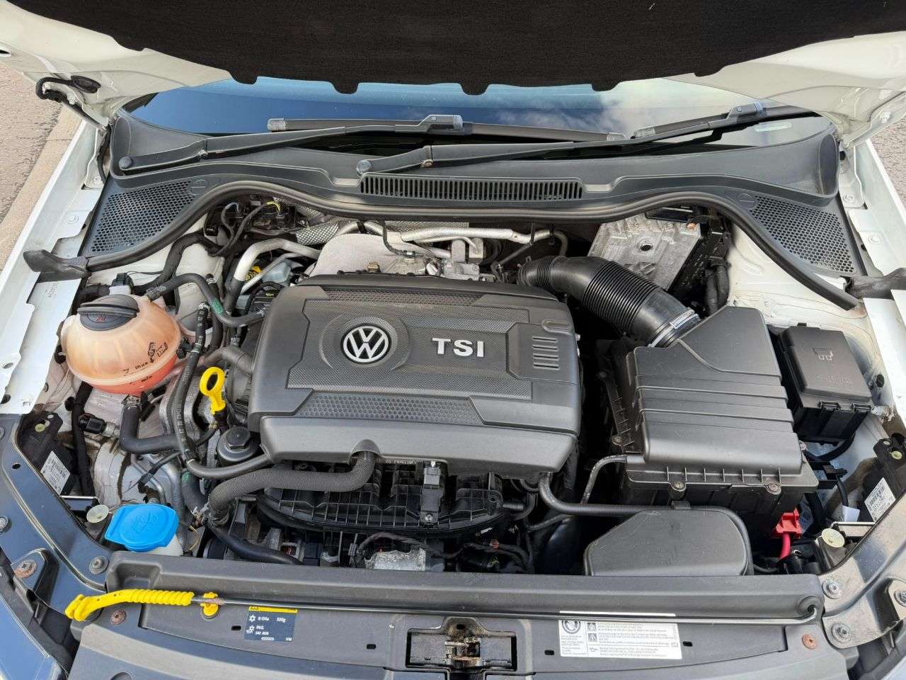 2015 VOLKSWAGEN POLO 2015 VOLKSWAGEN POLO