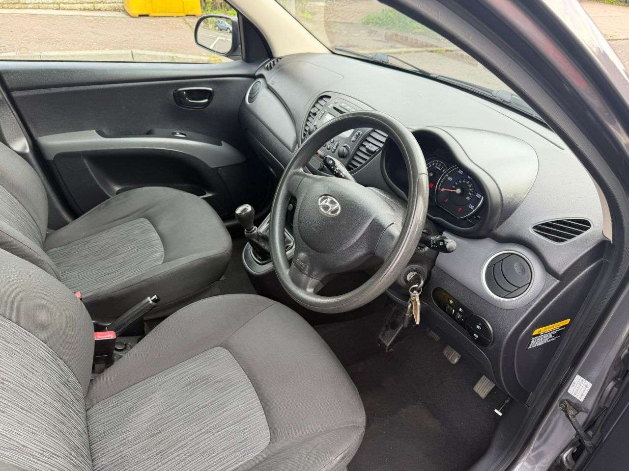 2011 HYUNDAI I10 2011 HYUNDAI I10