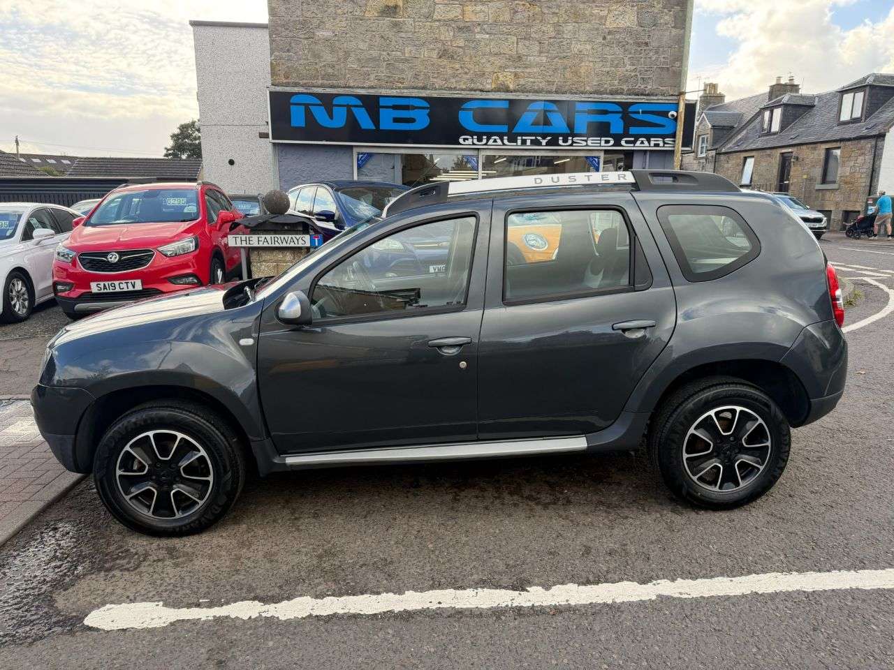 A 2018 DACIA DUSTER 1.2 TCe Prestige SUV 5dr Petrol Manual 4WD Euro 6 (s/s) (125 ps) A 2018 DACIA DUSTER 1.2 TCe Prestige SUV 5dr Petrol Manual 4WD Euro 6 (s/s) (125 ps)