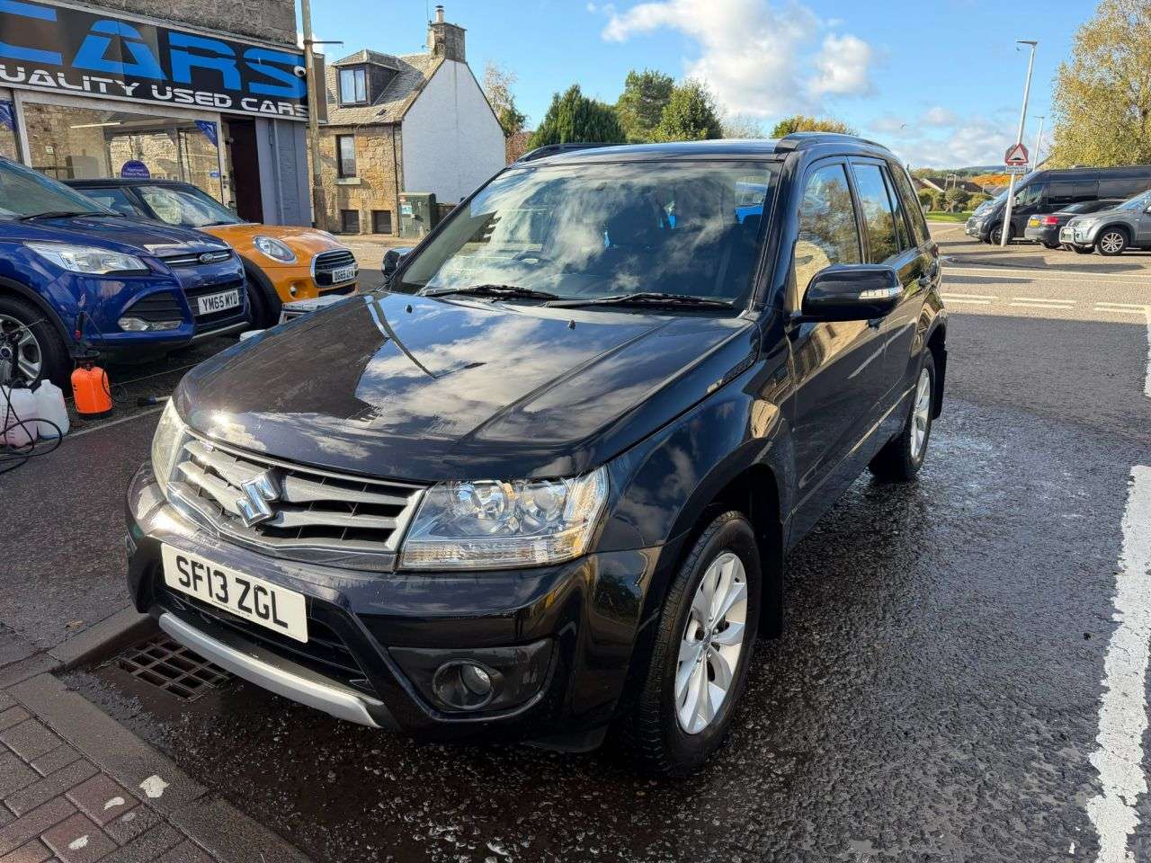 A 2013 SUZUKI GRAND VITARA 2.4 VVT SZ4 SUV 5dr Petrol Manual 4WD Euro 5 (169 ps) A 2013 SUZUKI GRAND VITARA 2.4 VVT SZ4 SUV 5dr Petrol Manual 4WD Euro 5 (169 ps)
