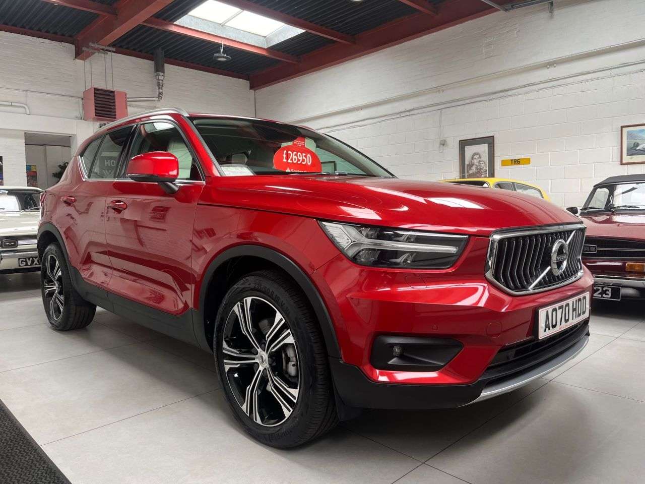 2020 VOLVO XC40 2020 VOLVO XC40