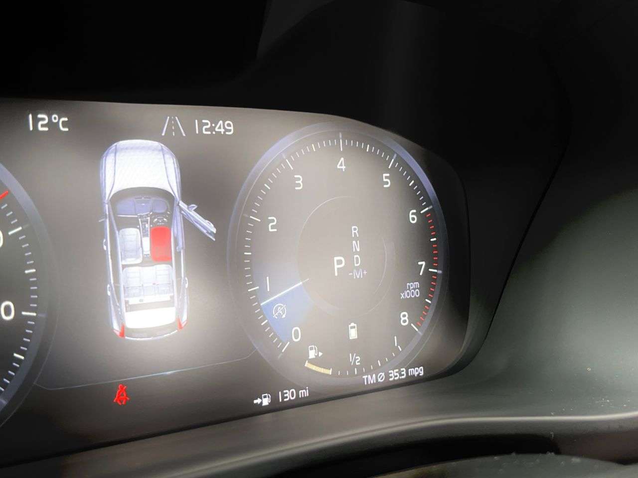 2020 VOLVO XC40 2020 VOLVO XC40