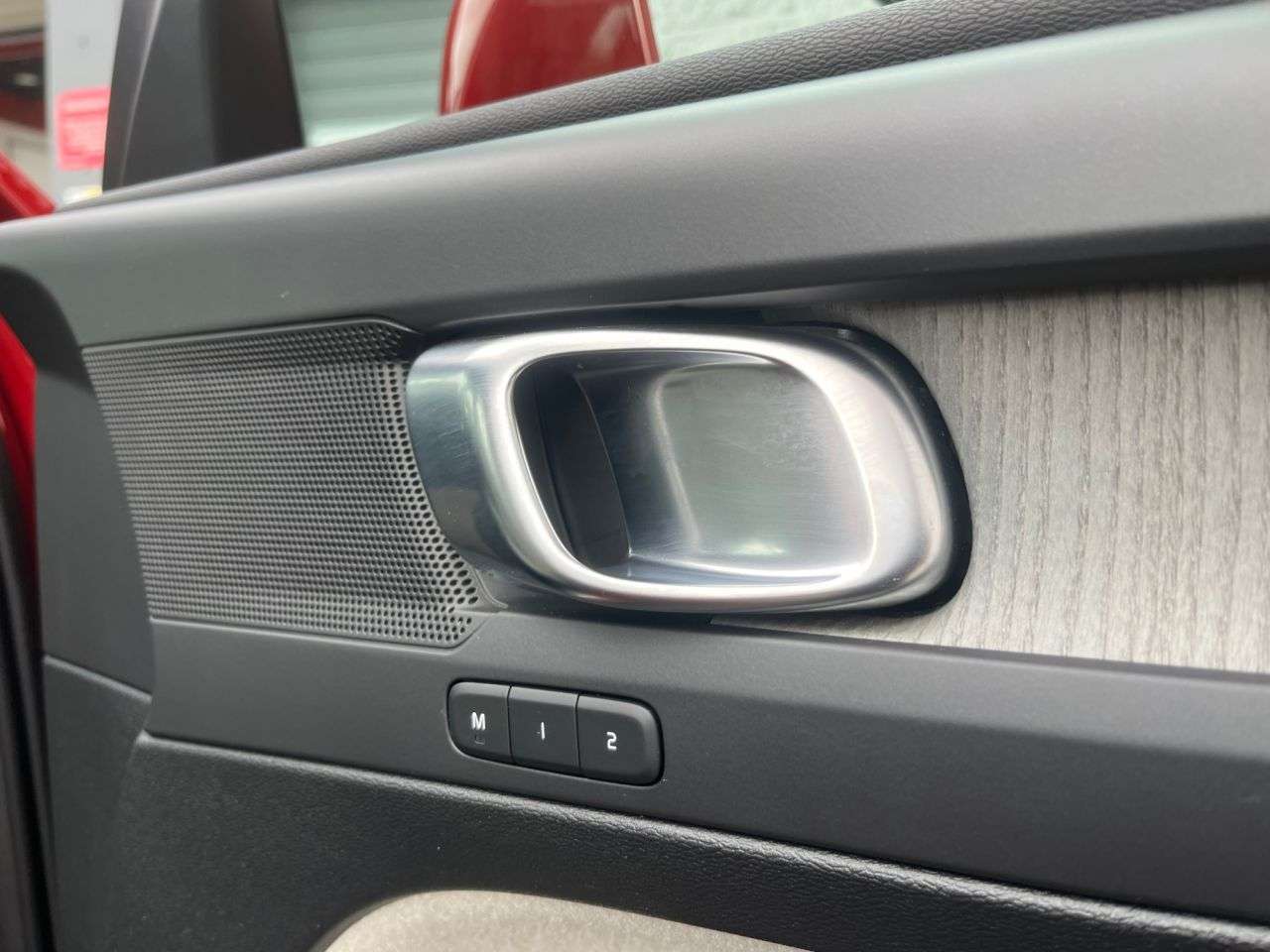 2020 VOLVO XC40 2020 VOLVO XC40