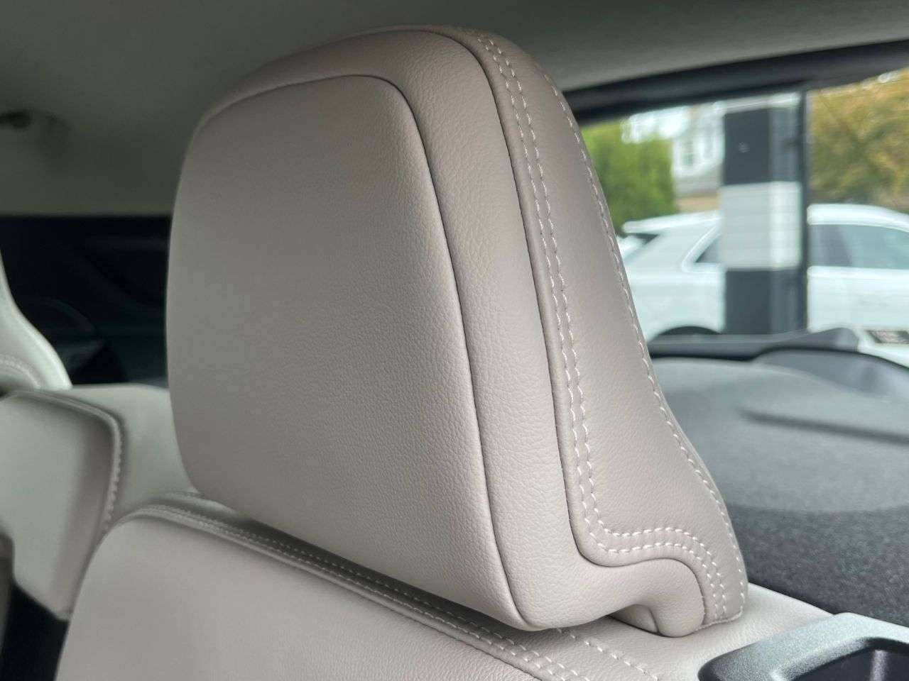 2020 VOLVO XC40 2020 VOLVO XC40