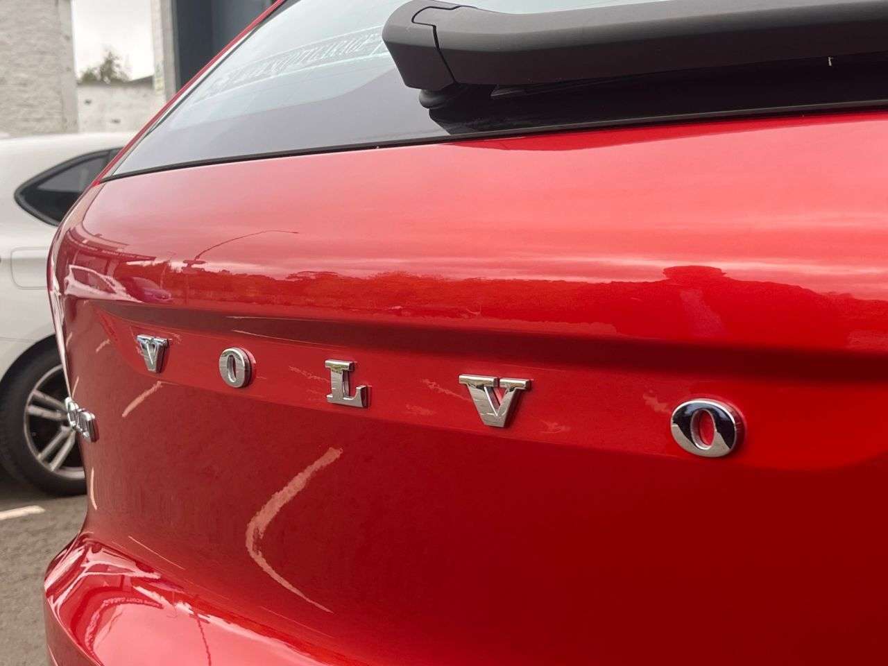 2020 VOLVO XC40 2020 VOLVO XC40