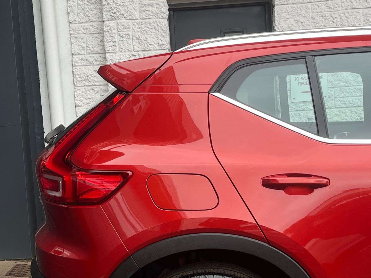 2020 VOLVO XC40 2020 VOLVO XC40