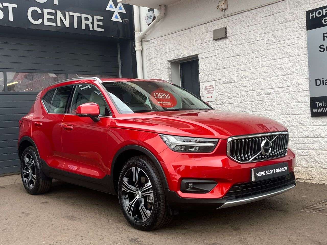2020 VOLVO XC40 2020 VOLVO XC40