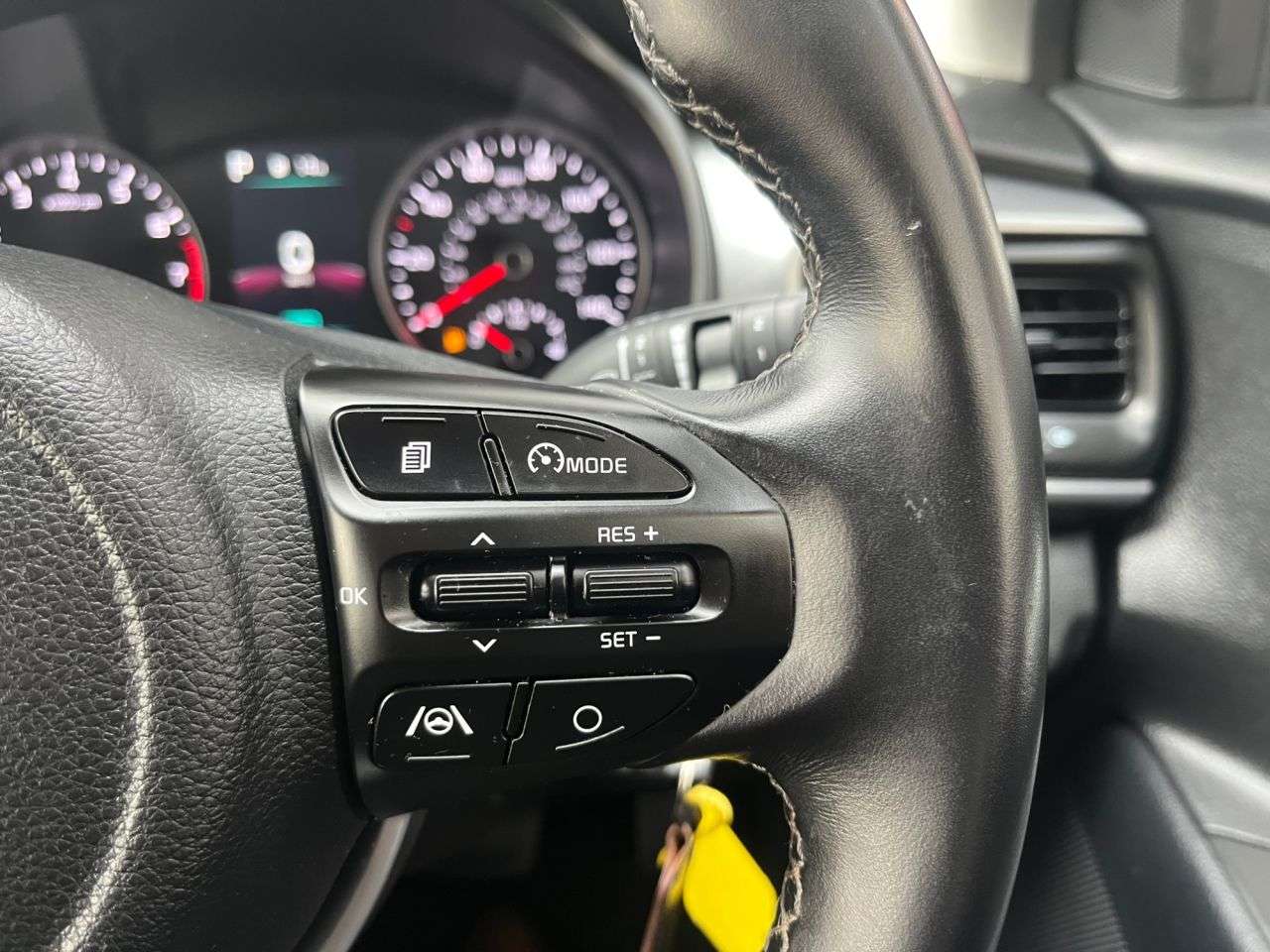 2023 KIA STONIC 2023 KIA STONIC