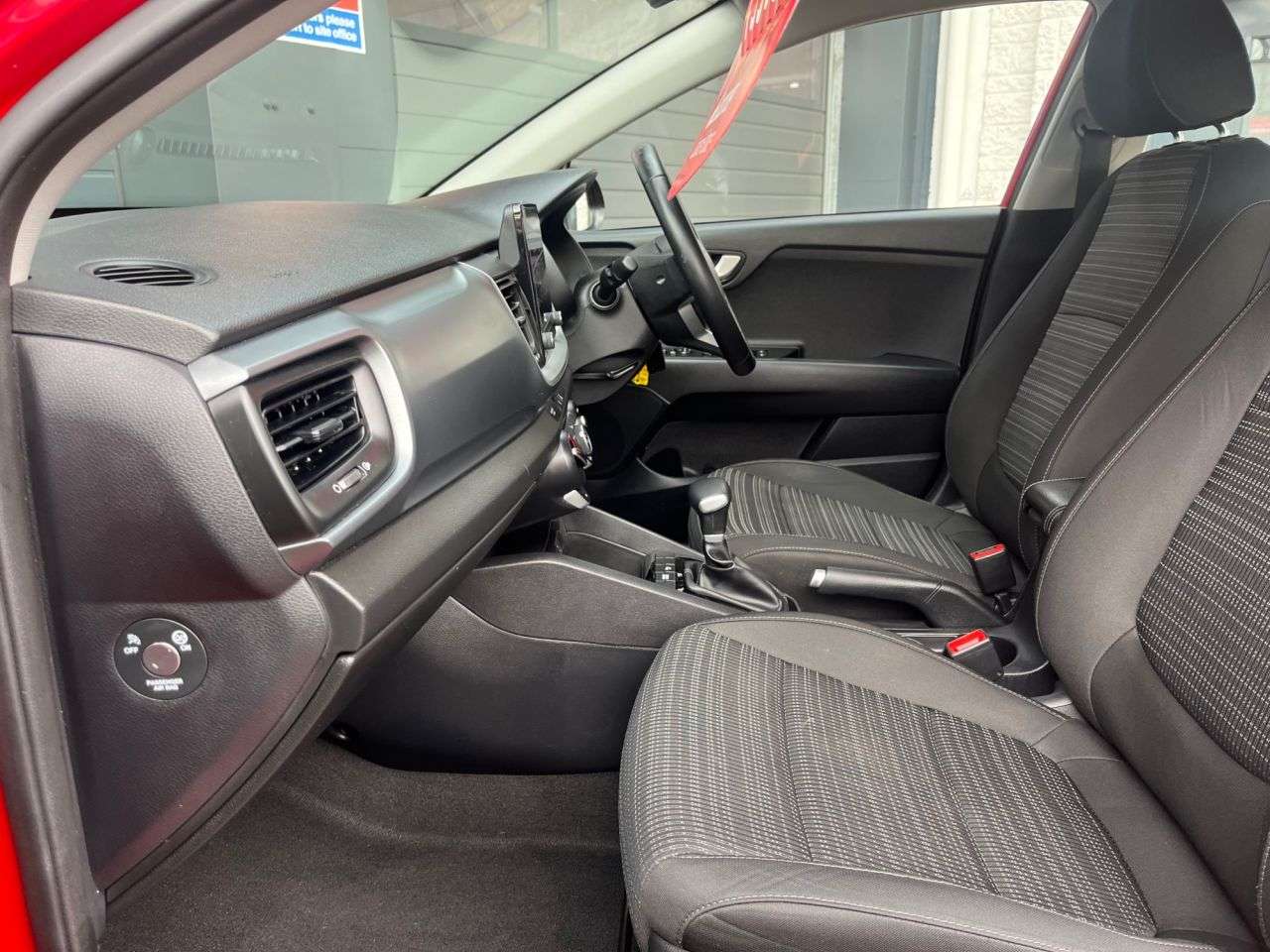 2023 KIA STONIC 2023 KIA STONIC