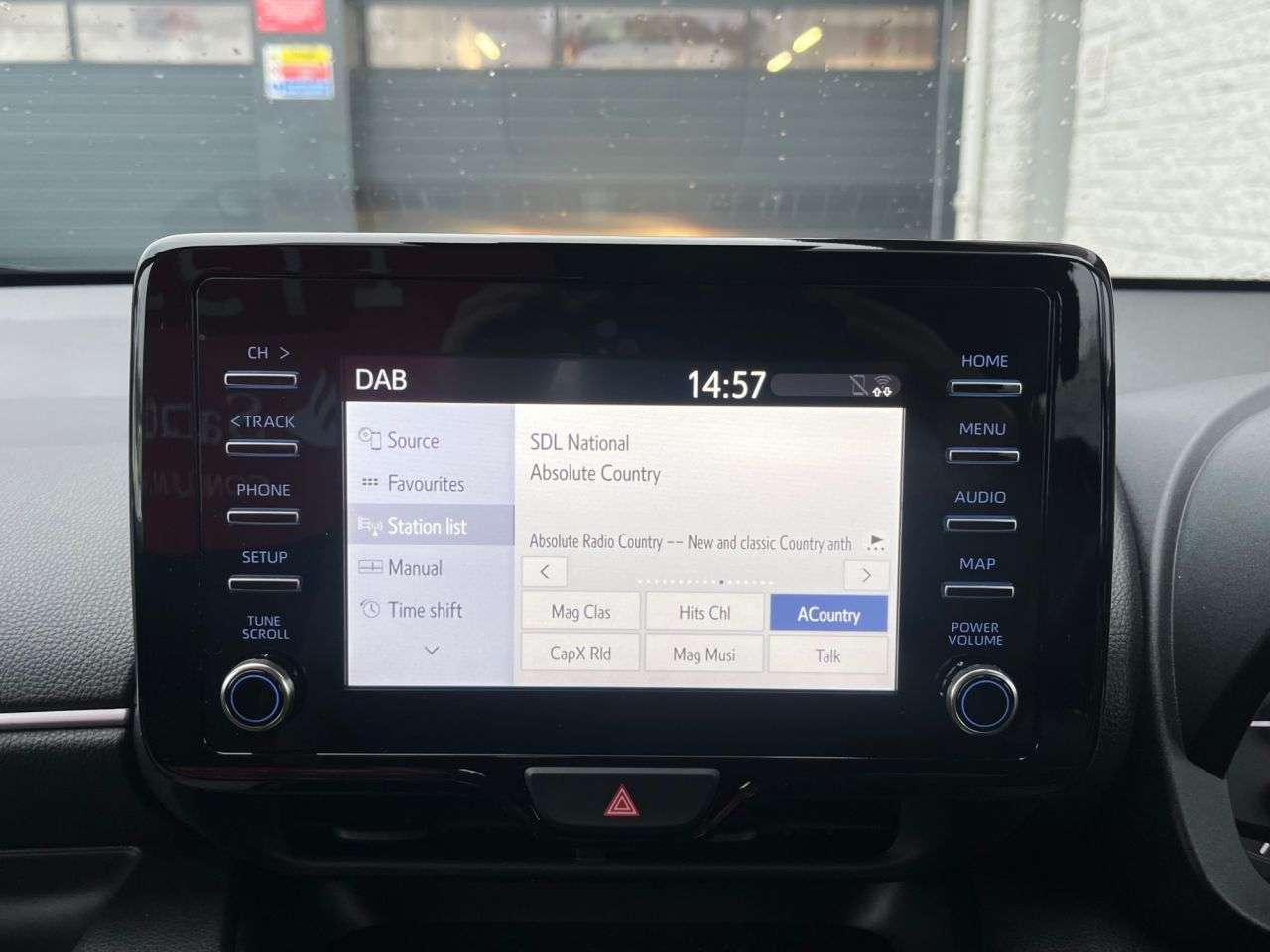 2022 TOYOTA YARIS 2022 TOYOTA YARIS