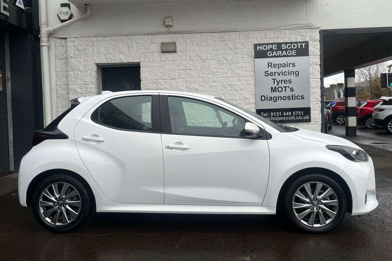 2022 TOYOTA YARIS 2022 TOYOTA YARIS