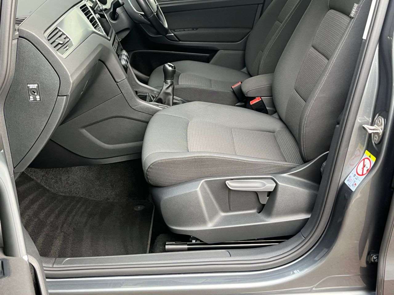 2020 VOLKSWAGEN GOLF SV 2020 VOLKSWAGEN GOLF SV