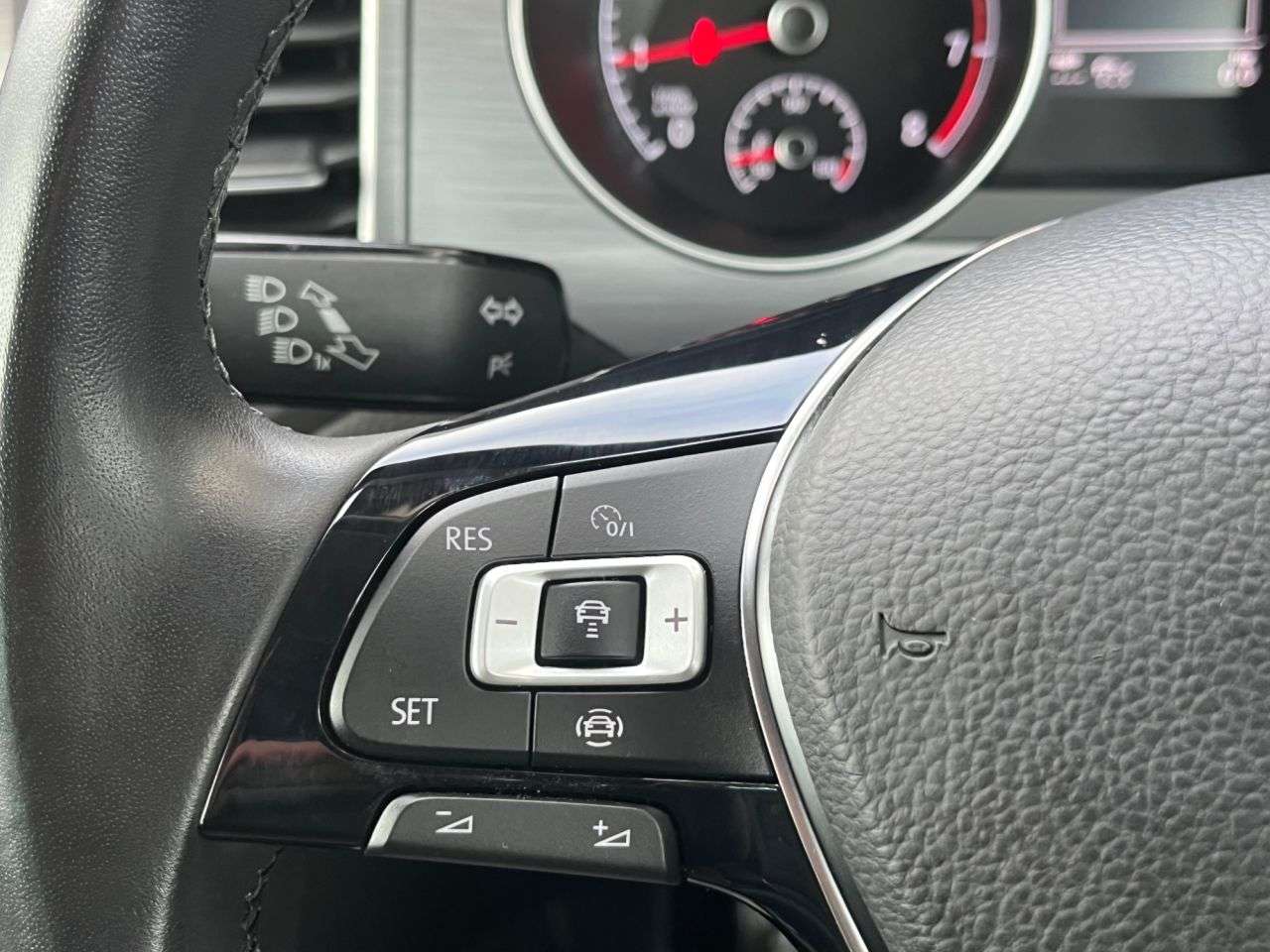 2020 VOLKSWAGEN GOLF SV 2020 VOLKSWAGEN GOLF SV