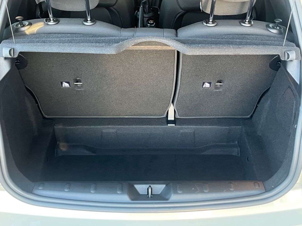 2021 MINI HATCH 2021 MINI HATCH