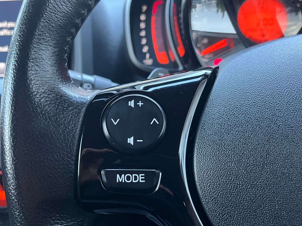 2020 TOYOTA AYGO 2020 TOYOTA AYGO