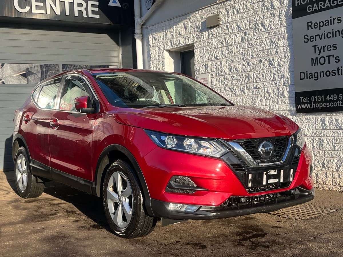 Check out this Nissan Qashqai 2019 Diesel Manual