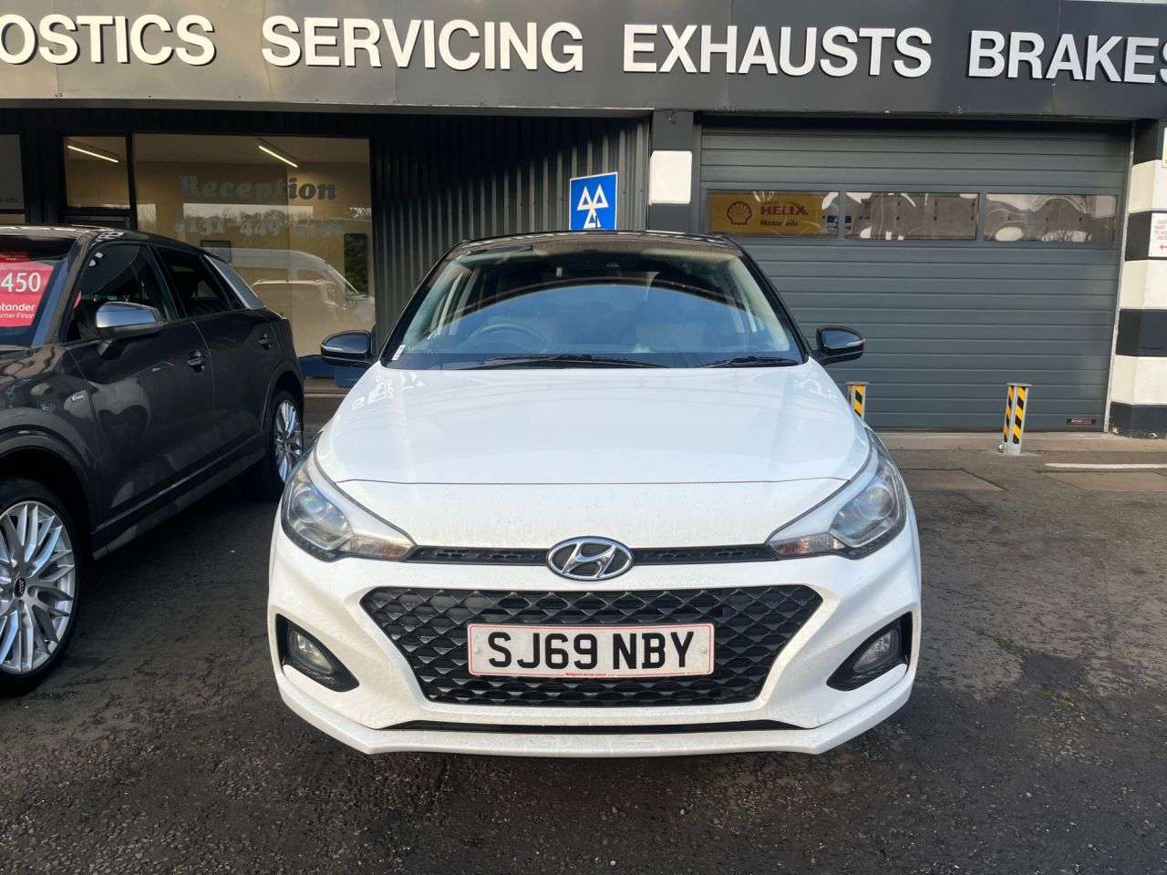 A 2019 HYUNDAI I20 1.2 Play Hatchback 5dr Petrol Manual Euro 6 (s/s) (84 ps) ***SUPER LOW MILE A 2019 HYUNDAI I20 1.2 Play Hatchback 5dr Petrol Manual Euro 6 (s/s) (84 ps) ***SUPER LOW MILE