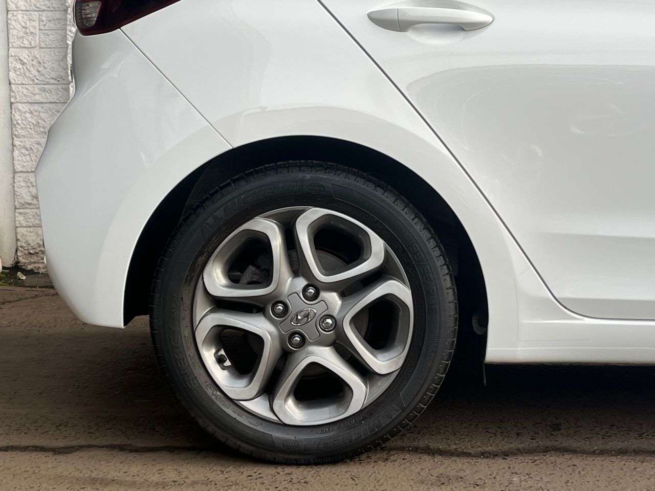 2019 HYUNDAI I20 2019 HYUNDAI I20