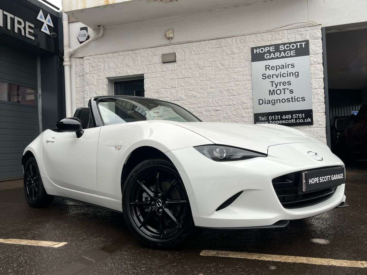 A 2025 MAZDA MX-5 1.5 SKYACTIV-G Prime-Line Roadster 2dr Petrol Manual Euro 6 (s/s) (132 ps) A 2025 MAZDA MX-5 1.5 SKYACTIV-G Prime-Line Roadster 2dr Petrol Manual Euro 6 (s/s) (132 ps)