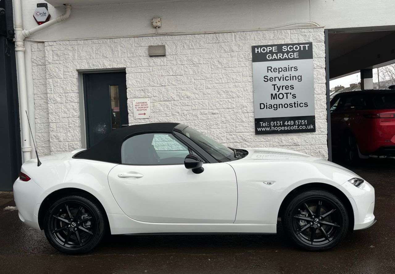 A 2025 MAZDA MX-5 1.5 SKYACTIV-G Prime-Line Roadster 2dr Petrol Manual Euro 6 (s/s) (132 ps) A 2025 MAZDA MX-5 1.5 SKYACTIV-G Prime-Line Roadster 2dr Petrol Manual Euro 6 (s/s) (132 ps)
