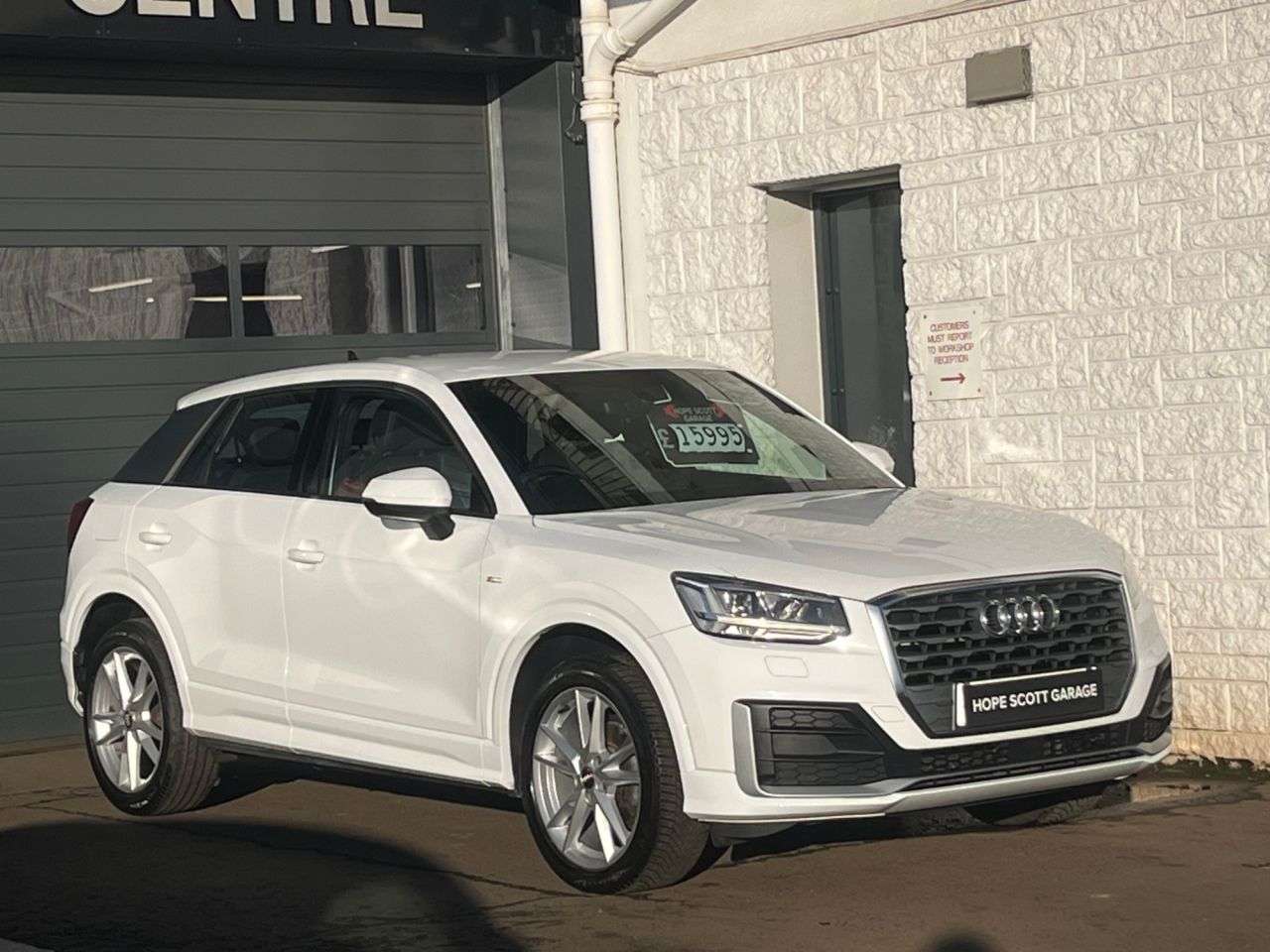 A 2019 AUDI Q2 1.5 TFSI CoD 35 S line SUV 5dr Petrol S Tronic Euro 6 (s/s) (150 ps) ***POW A 2019 AUDI Q2 1.5 TFSI CoD 35 S line SUV 5dr Petrol S Tronic Euro 6 (s/s) (150 ps) ***POW
