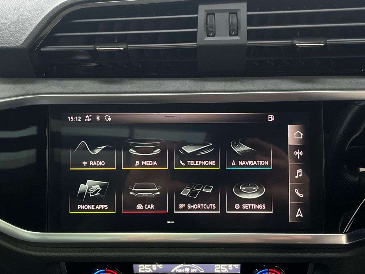 2019 AUDI Q3 2019 AUDI Q3