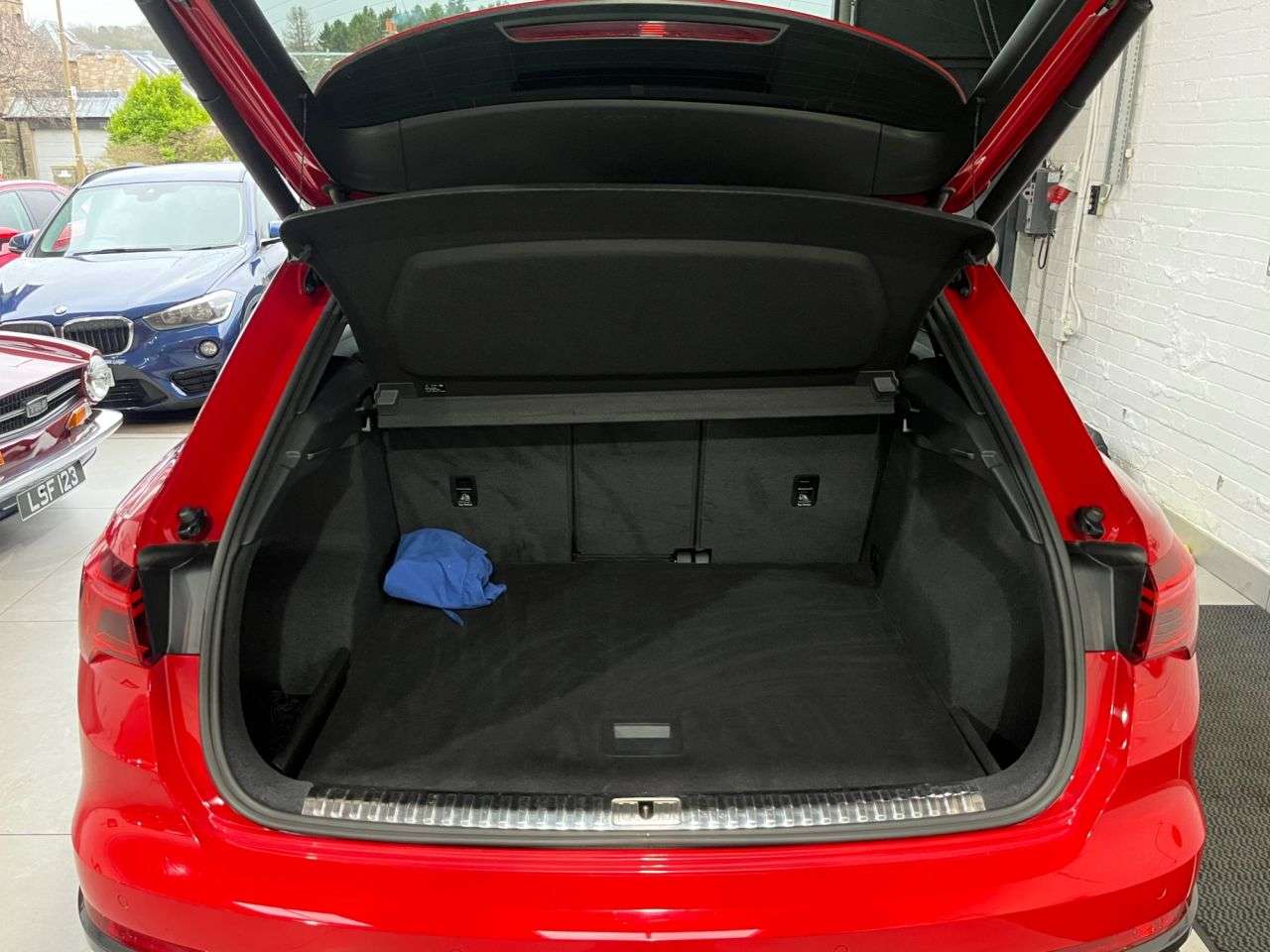 2019 AUDI Q3 2019 AUDI Q3