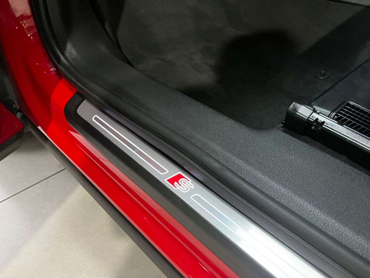 2019 AUDI Q3 2019 AUDI Q3