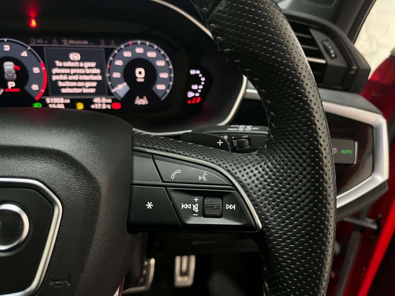 2019 AUDI Q3 2019 AUDI Q3