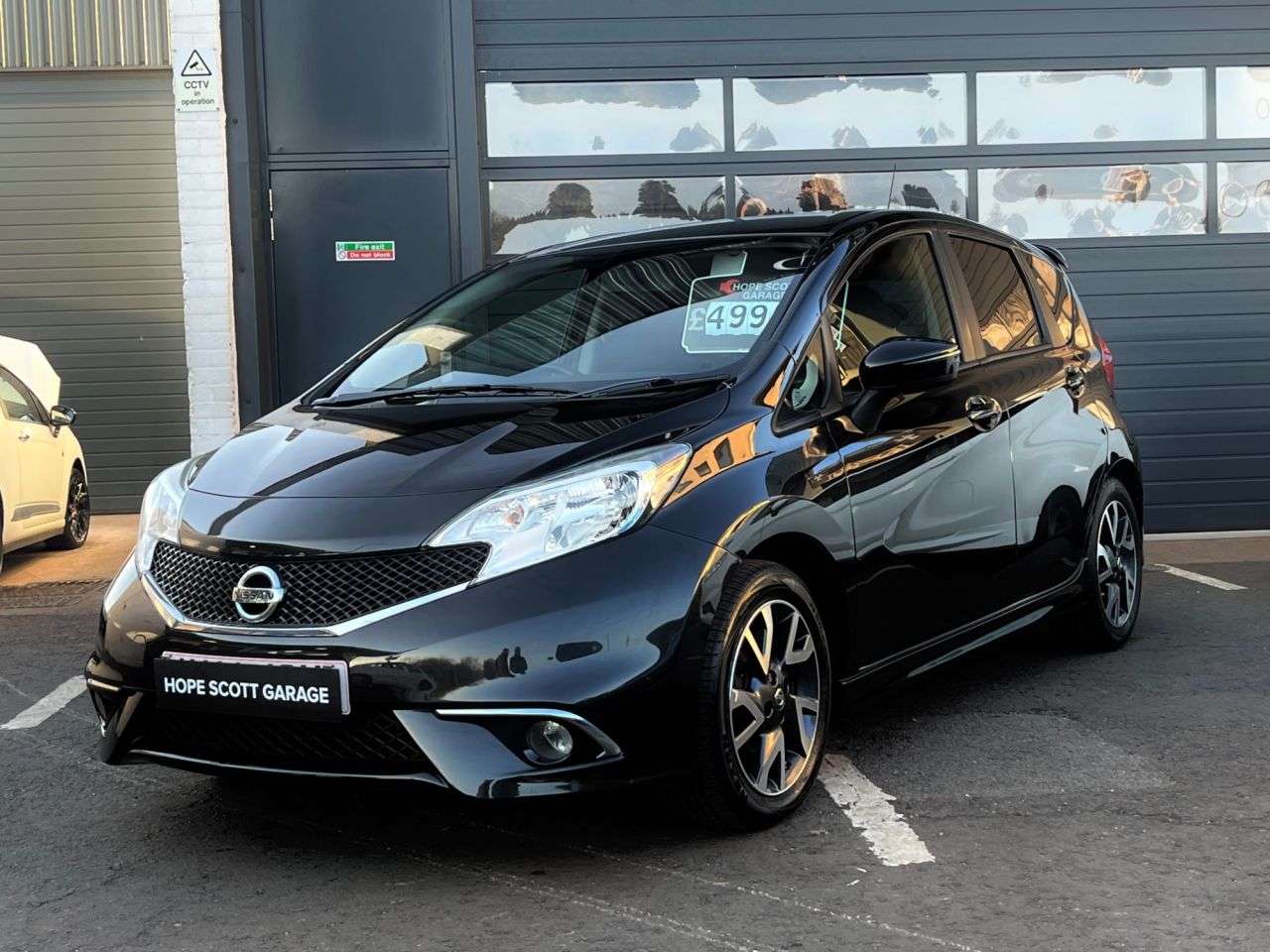 A 2014 NISSAN NOTE 1.5 dCi Acenta Premium Hatchback 5dr Diesel Manual Euro 5 (s/s) (90 ps) A 2014 NISSAN NOTE 1.5 dCi Acenta Premium Hatchback 5dr Diesel Manual Euro 5 (s/s) (90 ps)