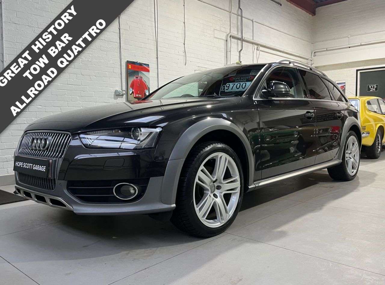 A 2015 AUDI A4 ALLROAD 2.0 TDI Sport Estate 5dr Diesel S Tronic quattro (s/s) (177 ps) ***T/BELT D A 2015 AUDI A4 ALLROAD 2.0 TDI Sport Estate 5dr Diesel S Tronic quattro (s/s) (177 ps) ***T/BELT D