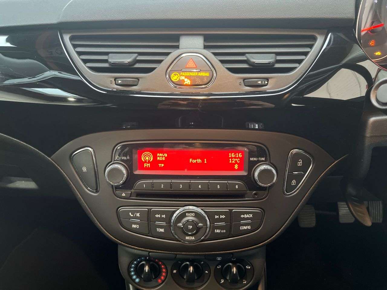 2015 VAUXHALL CORSA 2015 VAUXHALL CORSA