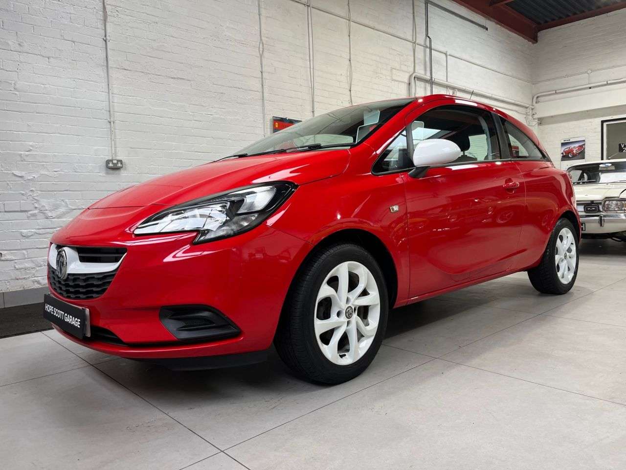 A 2015 VAUXHALL CORSA 1.2i Sting Hatchback 3dr Petrol Manual Euro 6 (70 ps) ***12 MONTHS MOT INCL A 2015 VAUXHALL CORSA 1.2i Sting Hatchback 3dr Petrol Manual Euro 6 (70 ps) ***12 MONTHS MOT INCL