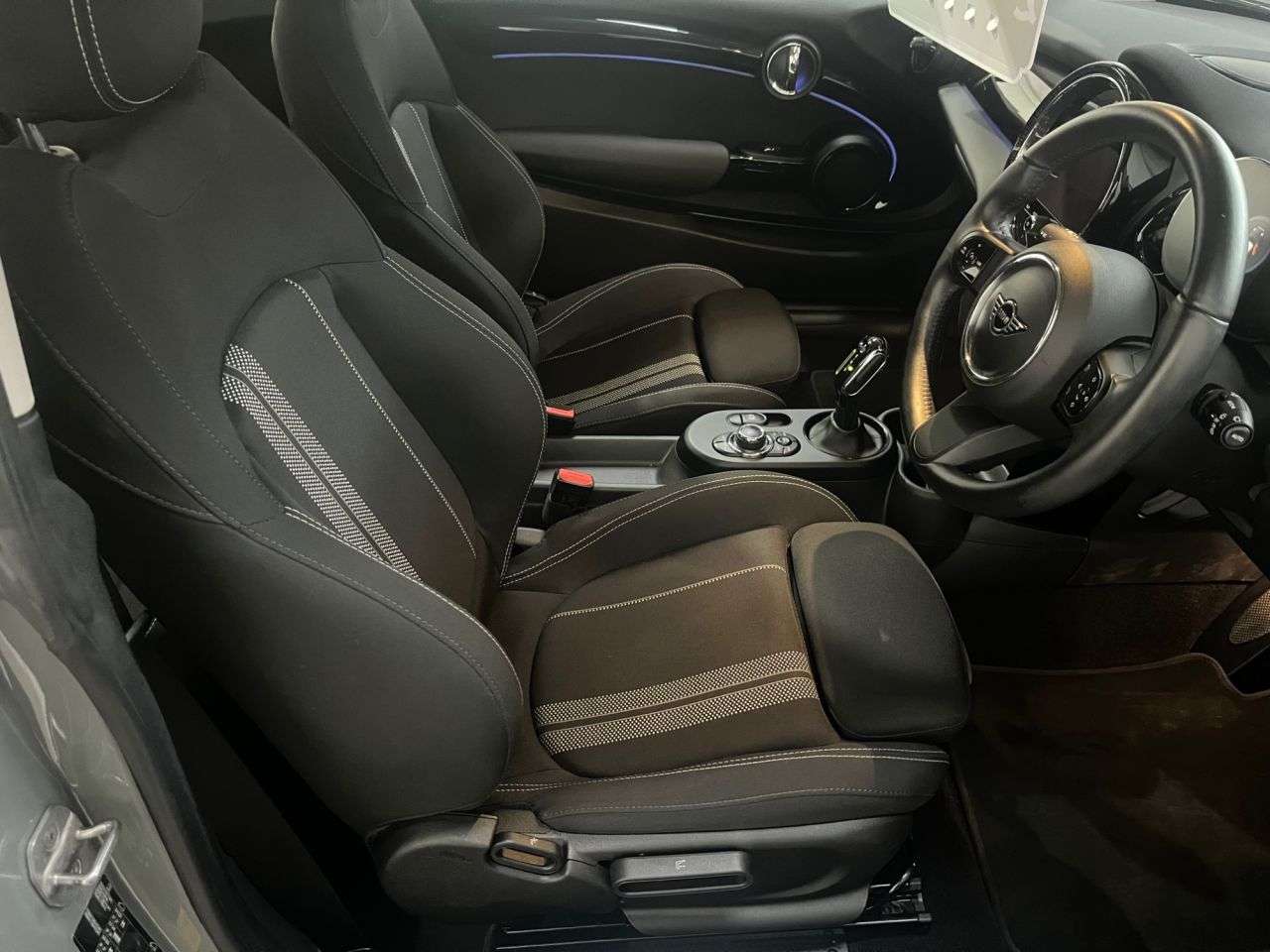 2021 MINI ELECTRIC HATCH 2021 MINI ELECTRIC HATCH