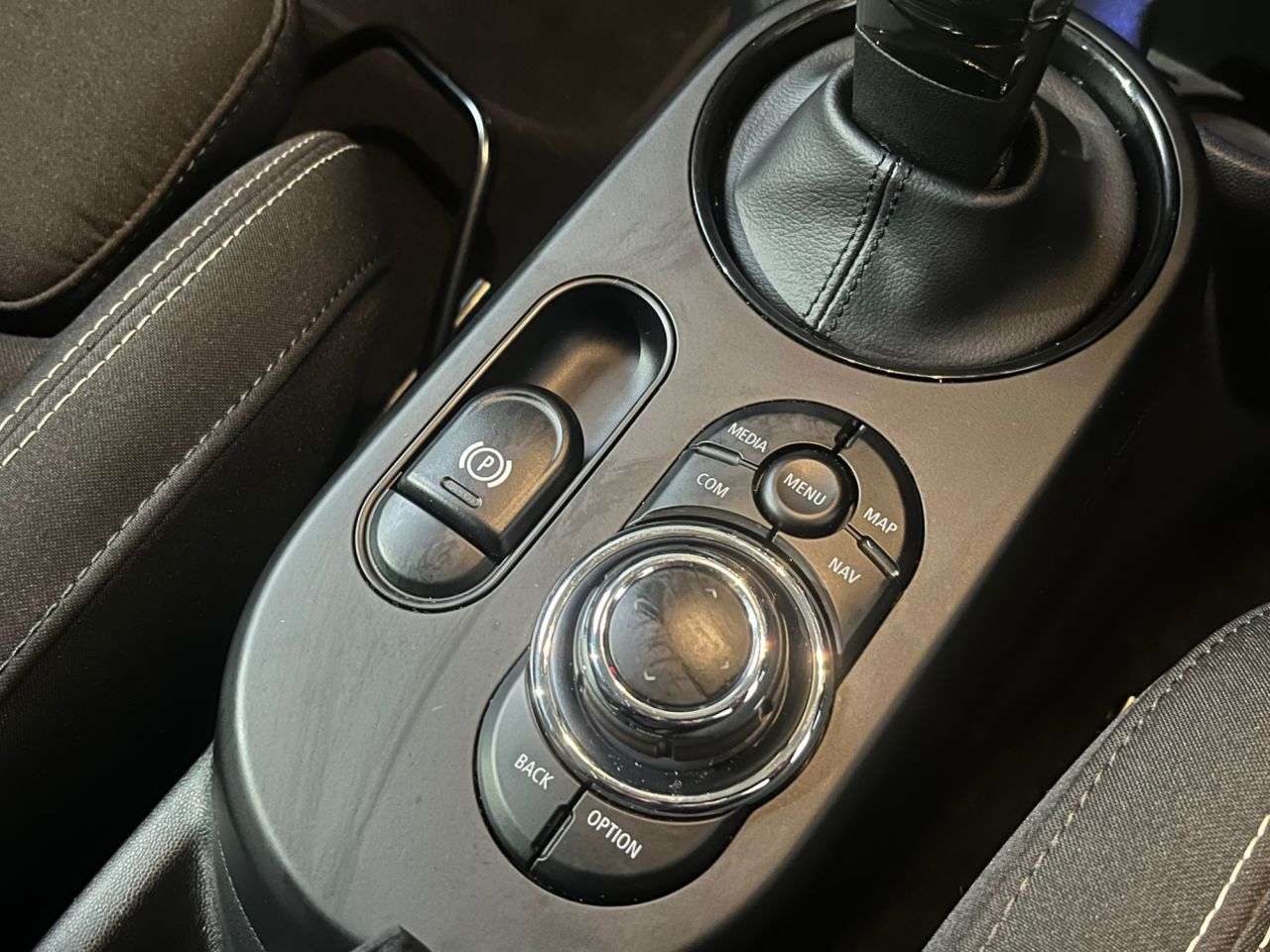 2021 MINI ELECTRIC HATCH 2021 MINI ELECTRIC HATCH