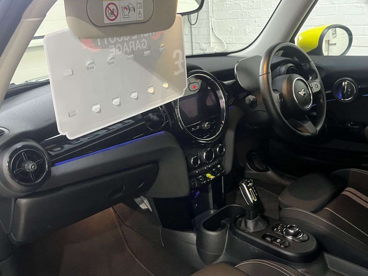 2021 MINI ELECTRIC HATCH 2021 MINI ELECTRIC HATCH