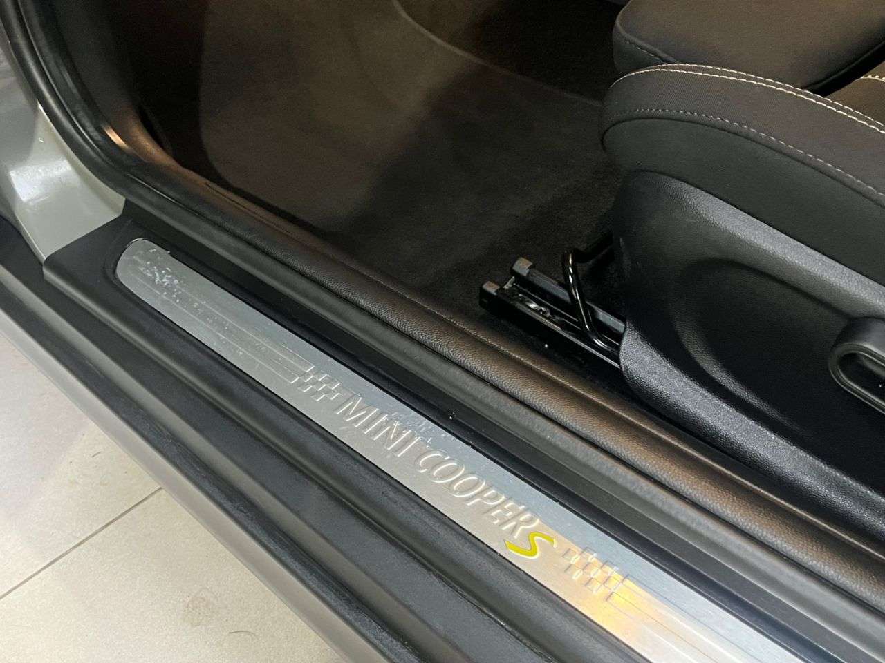 2021 MINI ELECTRIC HATCH 2021 MINI ELECTRIC HATCH