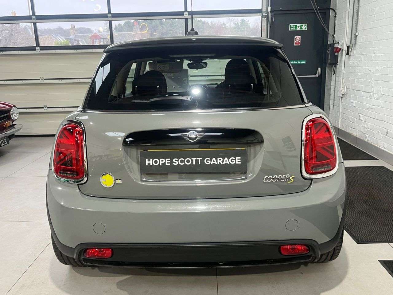 2021 MINI ELECTRIC HATCH 2021 MINI ELECTRIC HATCH