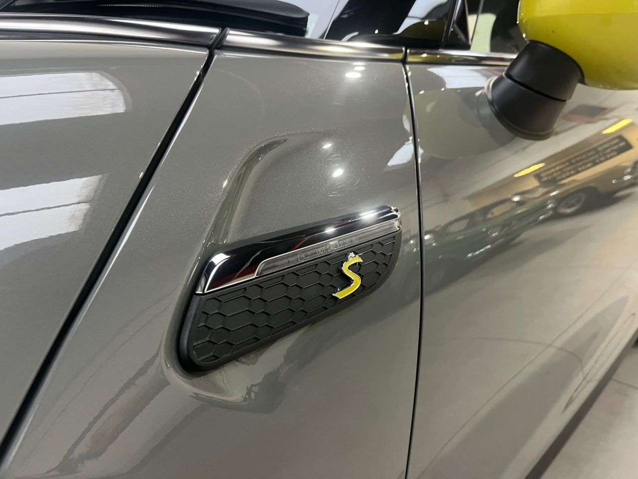 2021 MINI ELECTRIC HATCH 2021 MINI ELECTRIC HATCH