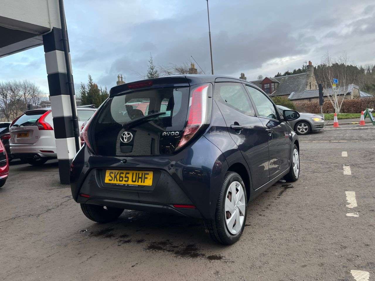 A 2015 TOYOTA AYGO 1.0 VVT-i x-play Hatchback 5dr Petrol Manual ***£20 PER YEAR ROAD TAX*** A 2015 TOYOTA AYGO 1.0 VVT-i x-play Hatchback 5dr Petrol Manual ***£20 PER YEAR ROAD TAX***