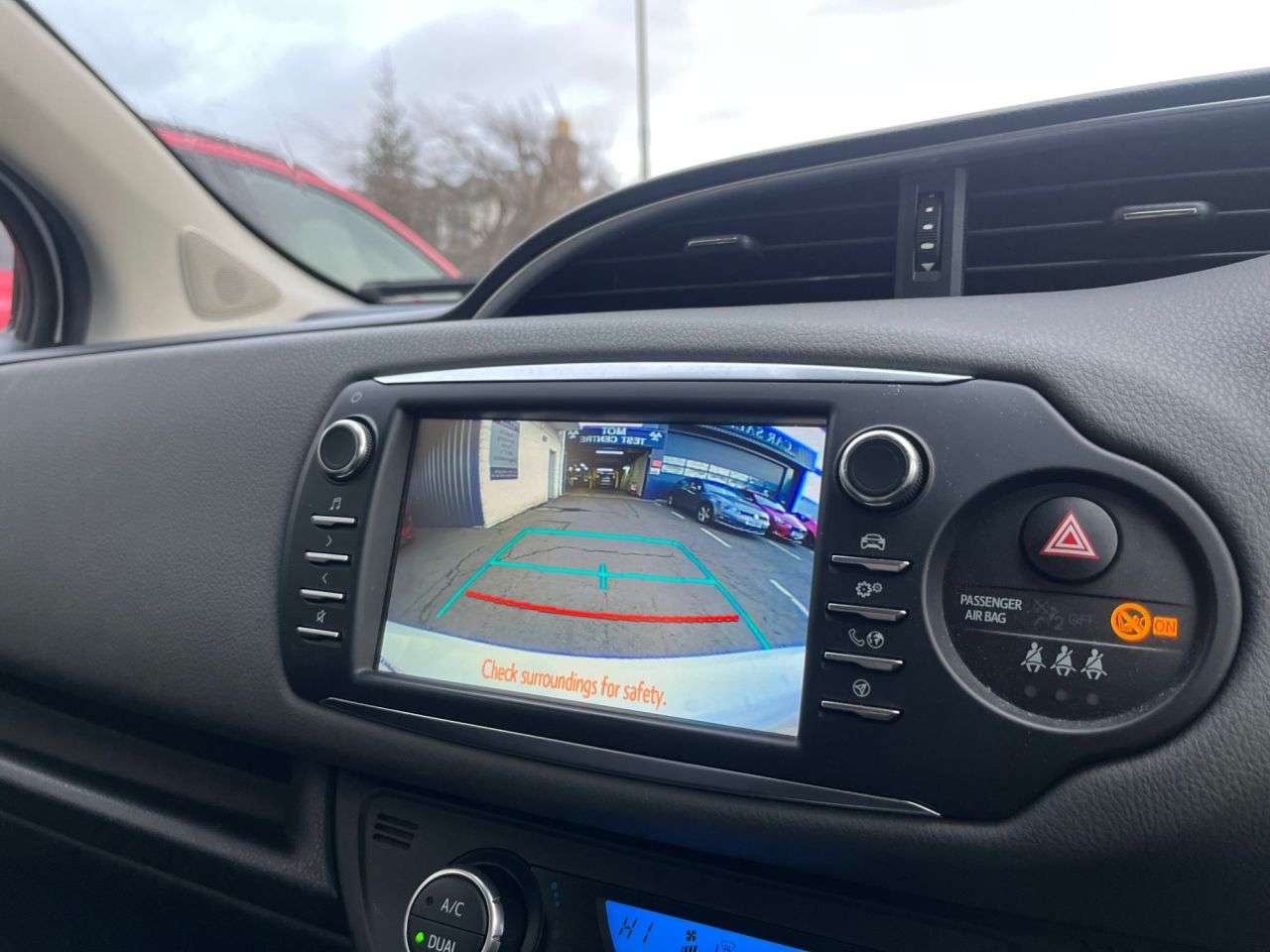 2017 TOYOTA YARIS 2017 TOYOTA YARIS