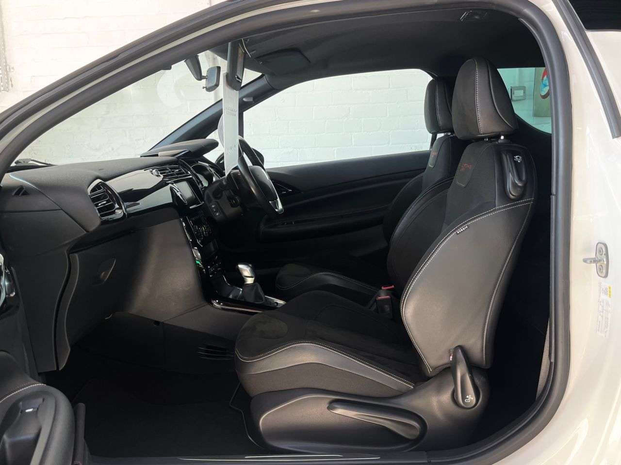 2019 DS AUTOMOBILES DS 3 2019 DS AUTOMOBILES DS 3