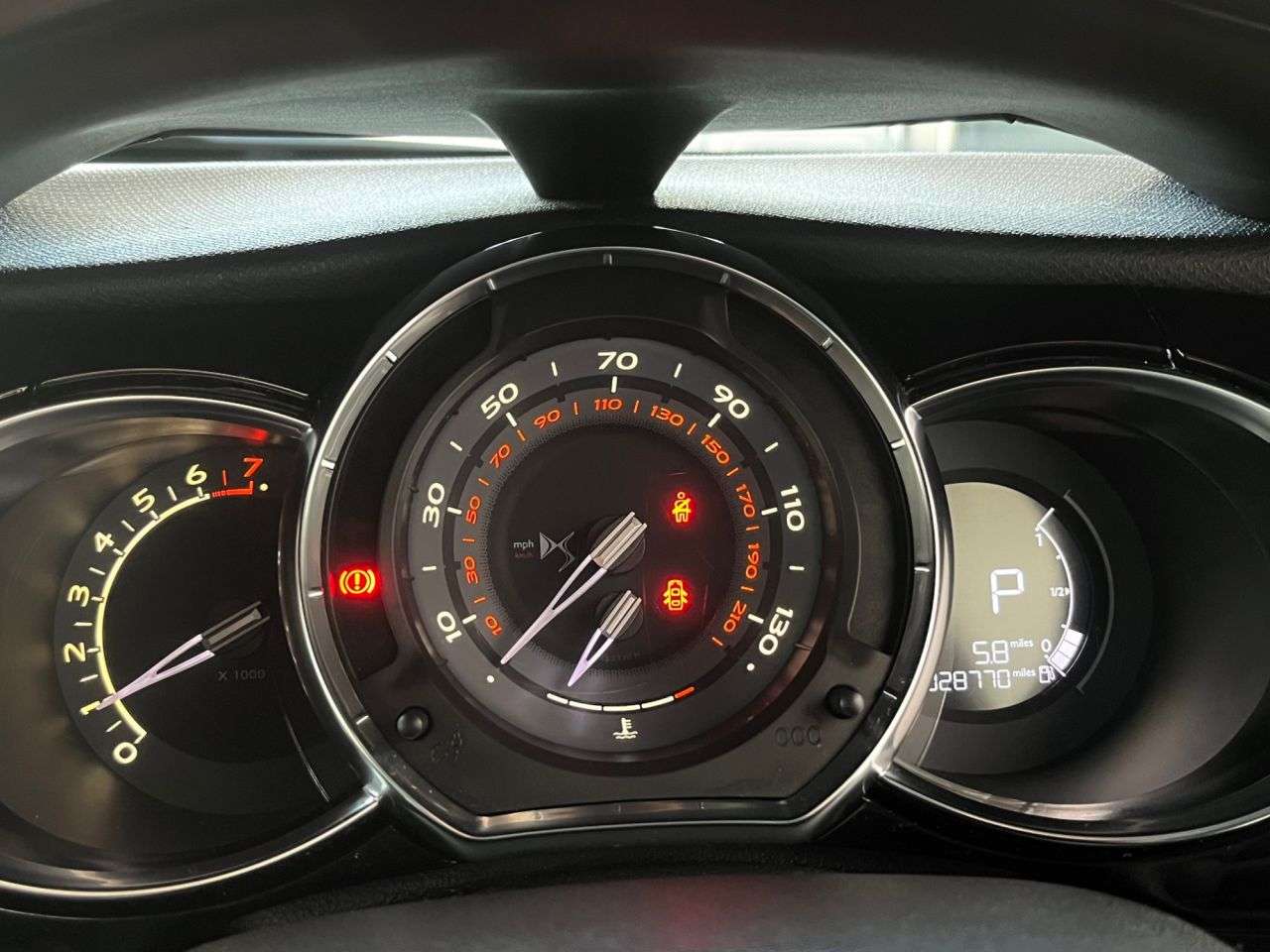 2019 DS AUTOMOBILES DS 3 2019 DS AUTOMOBILES DS 3