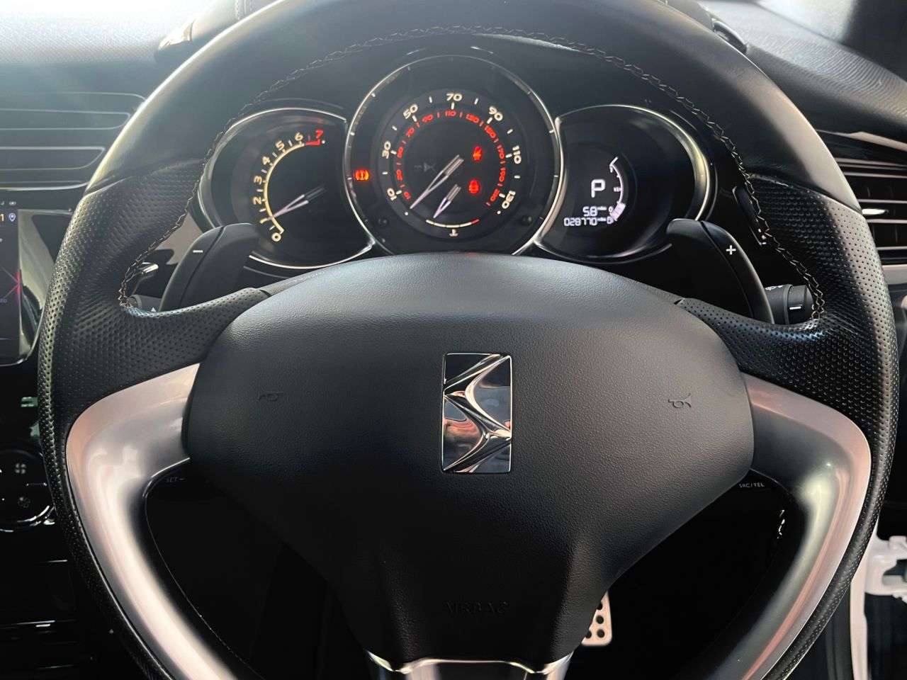 2019 DS AUTOMOBILES DS 3 2019 DS AUTOMOBILES DS 3