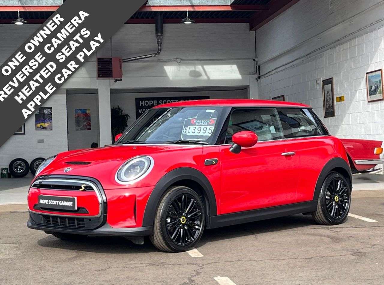A 2023 MINI ELECTRIC HATCH Cooper SE 32.6kWh Level 2 Hatchback 3dr Electric Auto (184 ps) ***1OWNER+CA A 2023 MINI ELECTRIC HATCH Cooper SE 32.6kWh Level 2 Hatchback 3dr Electric Auto (184 ps) ***1OWNER+CA