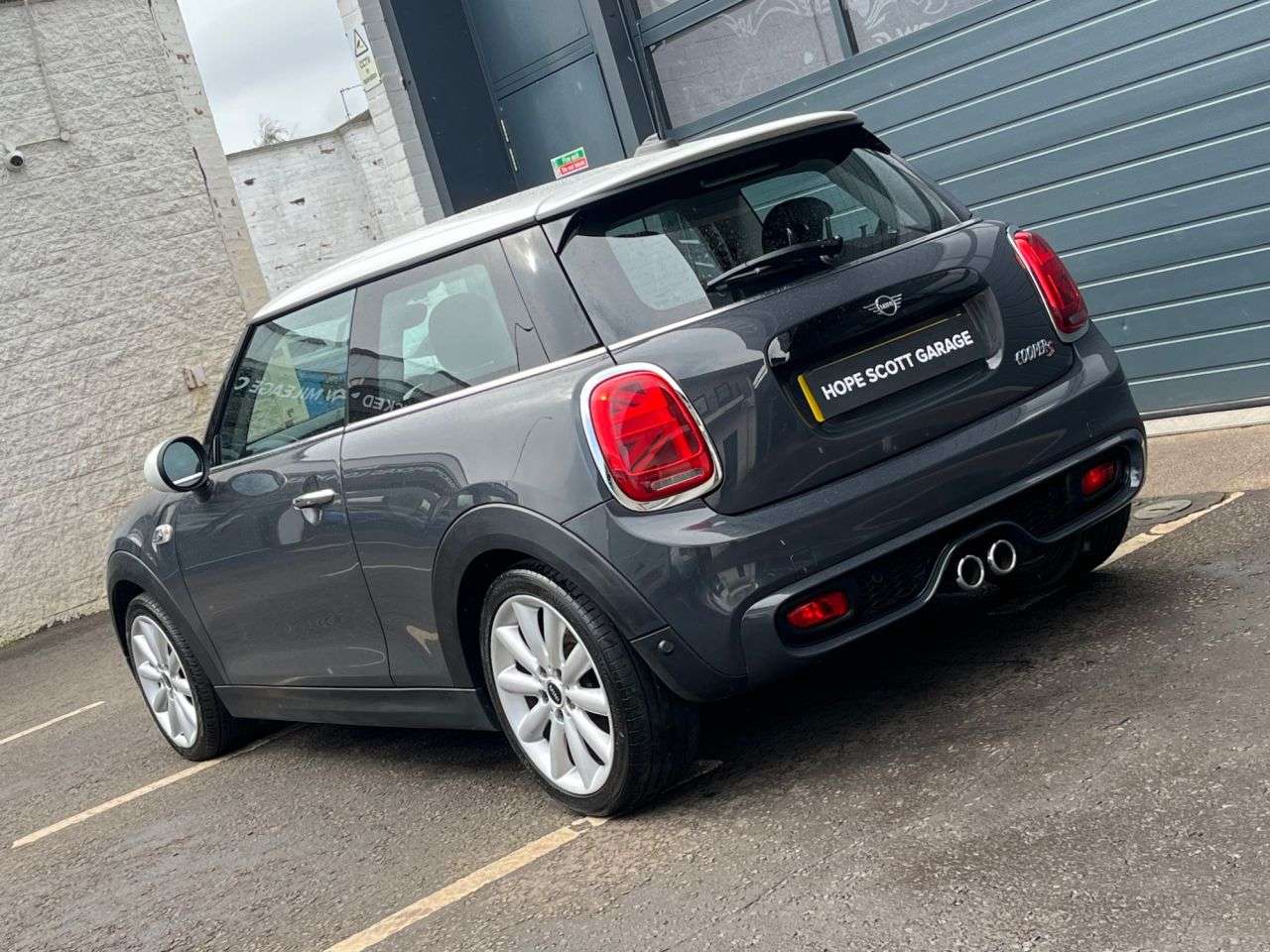A 2019 MINI HATCH 2.0 Cooper S Classic Hatchback 3dr Petrol Manual Euro 6 (s/s) (192 ps) ***H A 2019 MINI HATCH 2.0 Cooper S Classic Hatchback 3dr Petrol Manual Euro 6 (s/s) (192 ps) ***H