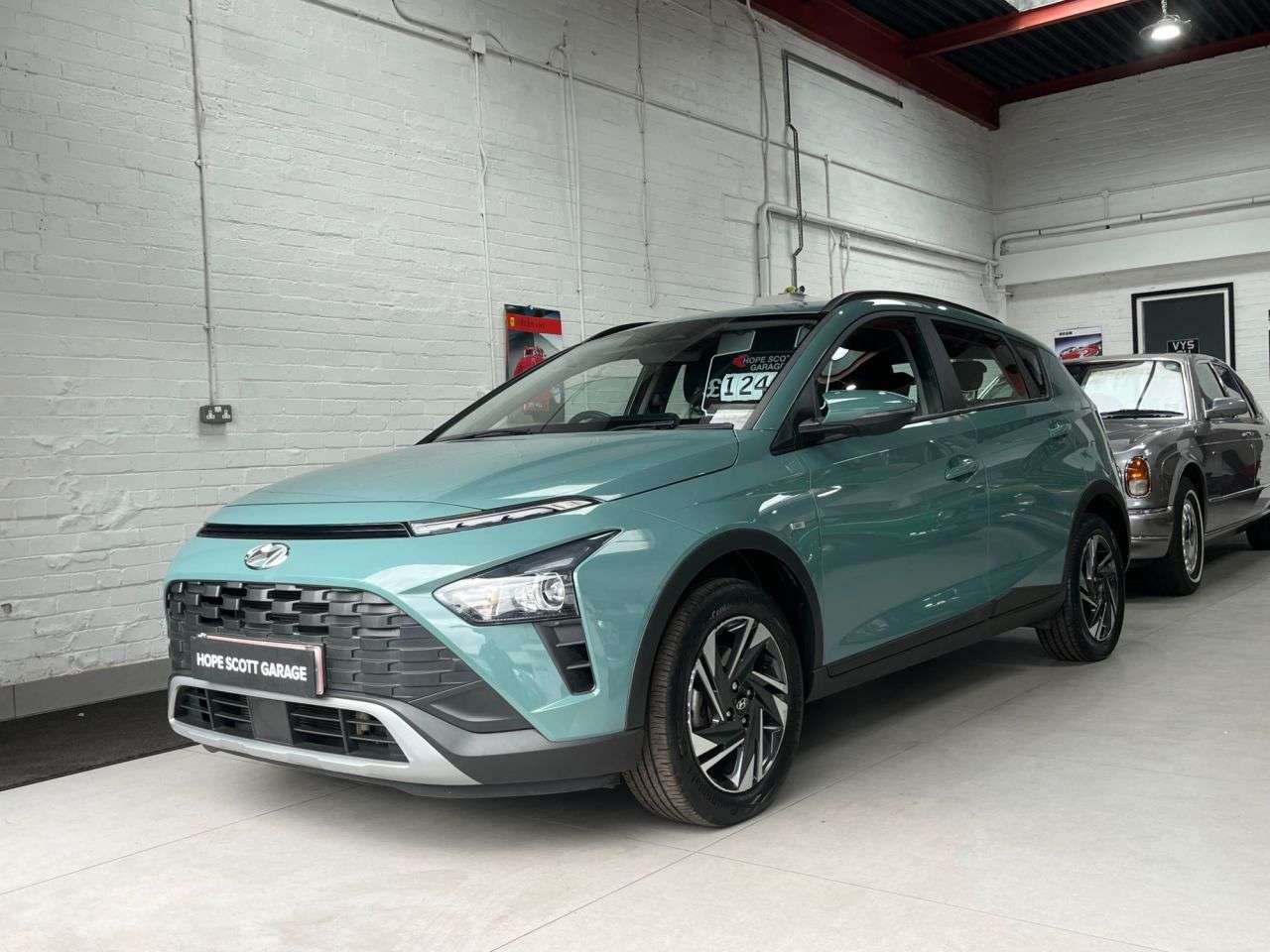 A 2023 HYUNDAI BAYON 1.0 T-GDi MHEV SE Connect SUV 5dr Petrol Hybrid Manual Euro 6 (s/s) (100 ps A 2023 HYUNDAI BAYON 1.0 T-GDi MHEV SE Connect SUV 5dr Petrol Hybrid Manual Euro 6 (s/s) (100 ps